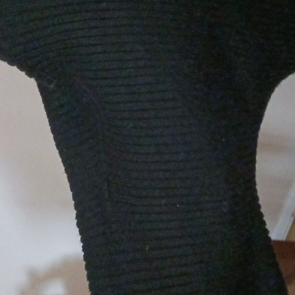 Hippie Rose- Classic Black Long Sleeve Dress - Picture 8 of 14